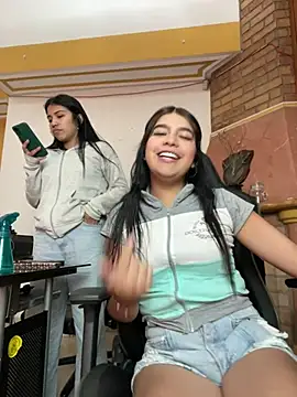 Snapshot of SaritaHot_69 chatting on March 15, 3:16 pm SaritaHot 69 online show from March 15, 3:16 pm