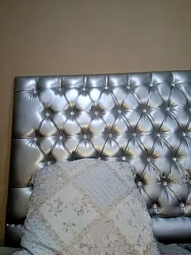 YourSubDesire online show from April 1, 11:33 am