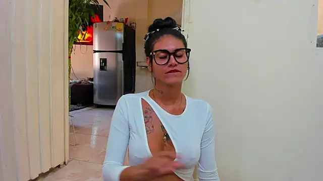 Samantha  latinaXXX online show from March 13, 3:51 pm