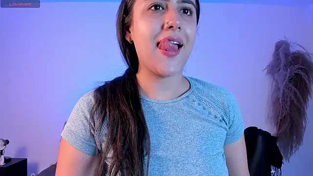 paulina sweett  online show from September 30, 12:32 pm