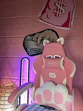 Chachou000 online show from January 15, 7:23 pm