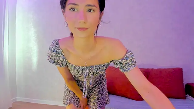 crystalnut online show from June 28, 2:17 am