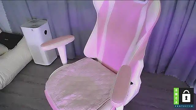 San   San online show from November 28, 9:28 pm