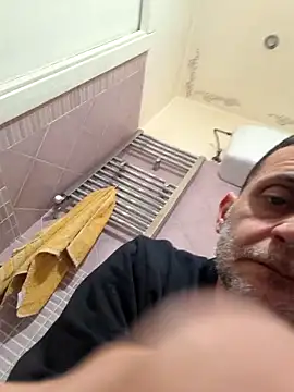 Snapshot of Ago991 chatting on March 13, 10:38 pm Ago991 online show from March 13, 10:38 pm