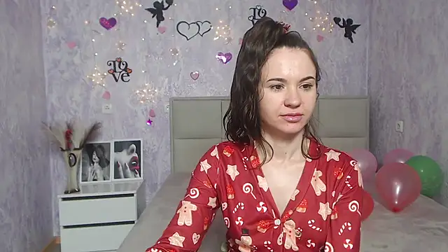 KaraCriegs online show from January 31, 1:33 am