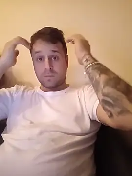 LucianM6 online show from November 30, 2:54 pm