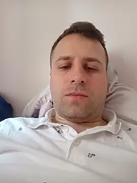 LucianM6 online show from March 22, 8:51 am