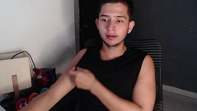 Snapshot of harold_18_ chatting on March 25, 6:14 pm harold 18 online show from March 25, 6:14 pm