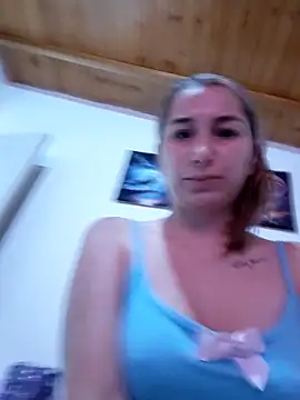 Snapshot of Iris_love18 chatting on March 18, 2:09 pm Iris love18 online show from March 18, 2:09 pm