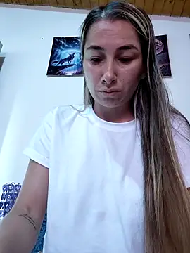 Snapshot of Iris_love18 chatting on June 2, 12:51 pm Iris love18 online show from June 2, 12:51 pm