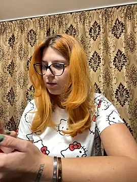 NadiraNoor online show from January 11, 6:23 pm