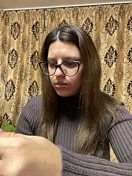 NadiraNoor online show from February 25, 8:51 pm