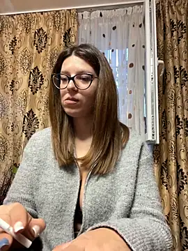 NadiraNoor online show from March 15, 4:21 pm