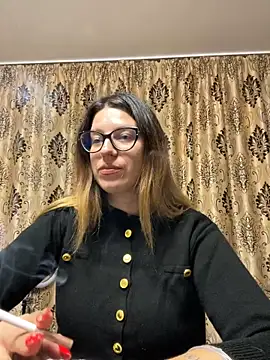 NadiraNoor online show from October 2, 10:39 pm