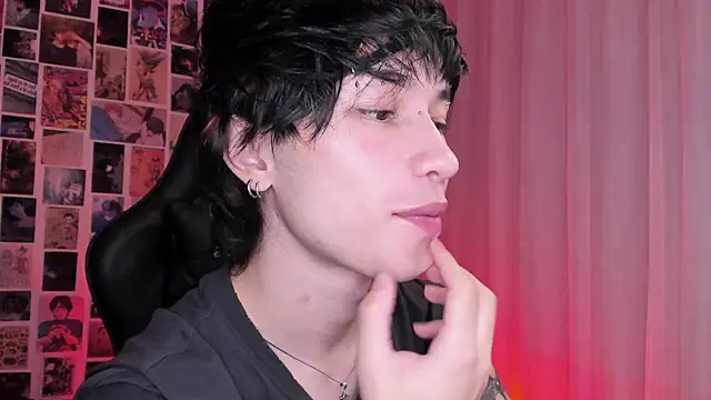 liamelf online show from October 13, 6:13 am