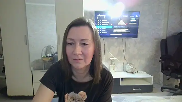 WindChristy online show from February 1, 2:24 pm