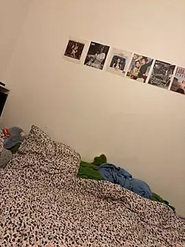 milkyhonybaby online show from October 25, 10:48 pm