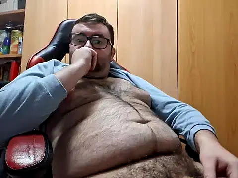 Javier bear online show from December 11, 10:49 pm