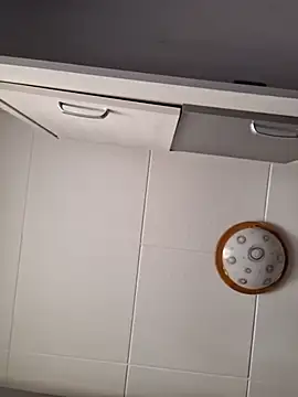 Javier bear online show from September 24, 12:19 pm