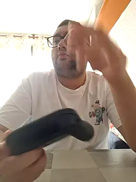 Javier bear online show from October 2, 10:33 am