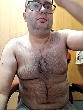 Javier bear online show from October 6, 8:45 am