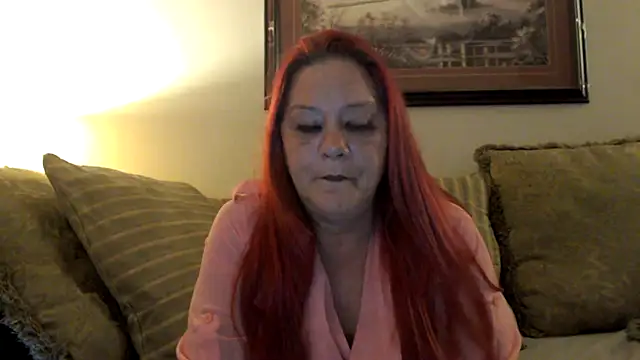 LexxiLeeds online show from October 12, 11:15 pm