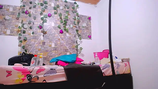 MaidenGame online show from October 29, 3:36 pm