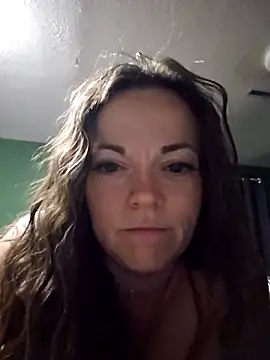 Glitt3rqueen341 online show from September 12, 5:51 am