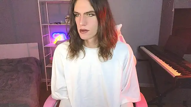 mollymila online show from January 16, 4:50 pm