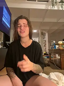 EmiliaCatalina online show from February 13, 11:58 pm