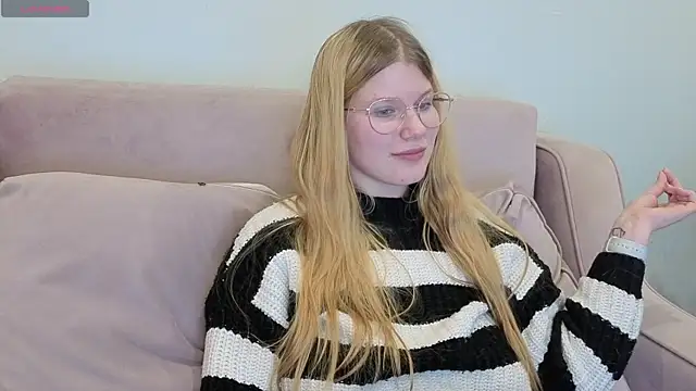Snapshot of gertanord chatting on May 15, 11:23 pm gertanord online show from May 15, 11:23 pm