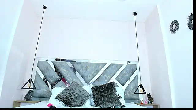 victoria cooper3 online show from December 20, 11:28 am