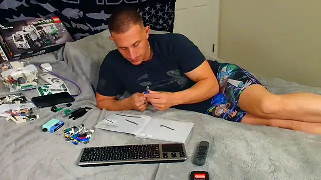 zack Fisher online show from February 5, 3:23 am