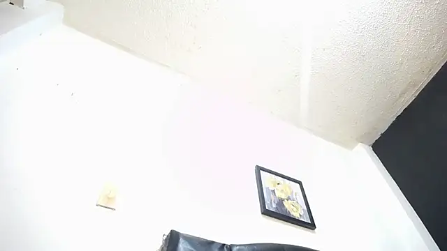 candyladyboy online show from March 25, 7:42 pm