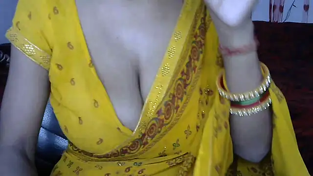 Snapshot of Anjali_Milsi chatting on March 22, 1:41 pm Anjali Milsi online show from March 22, 1:41 pm