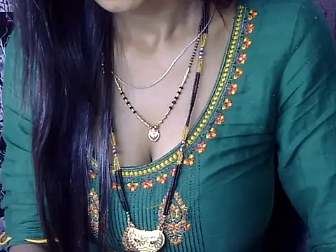 Snapshot of Anjali_Milsi chatting on October 17, 5:32 am Anjali Milsi online show from October 17, 5:32 am