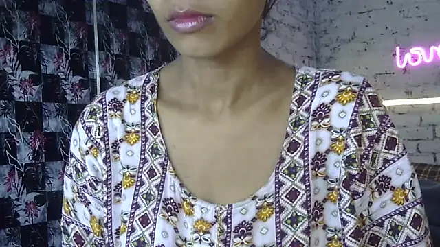 Snapshot of Anjali_Milsi chatting on November 24, 5:29 am Anjali Milsi online show from November 24, 5:29 am