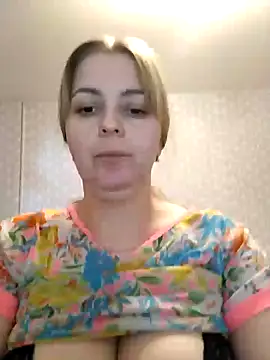 Lady nice cat online show from January 10, 12:15 pm