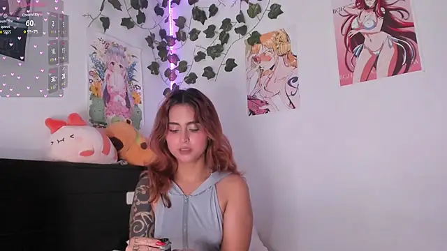 Violette-Ramirez01 online show from December 22, 3:22 pm