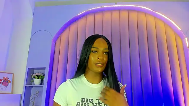 nahomi campbell online show from March 3, 7:28 pm