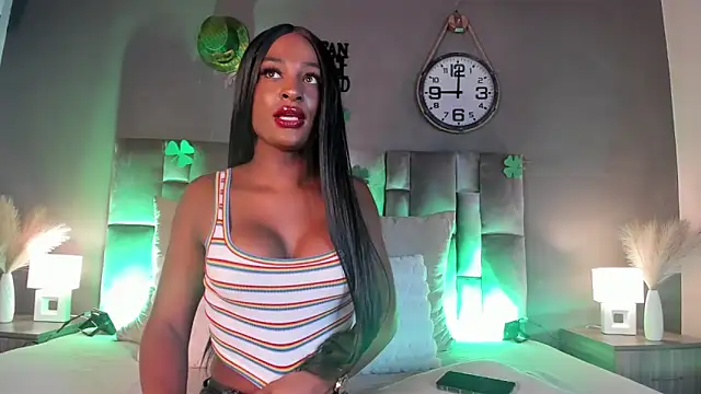 nahomi campbell online show from March 17, 7:37 pm