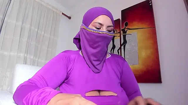 Amina hafsa online show from February 26, 8:22 pm