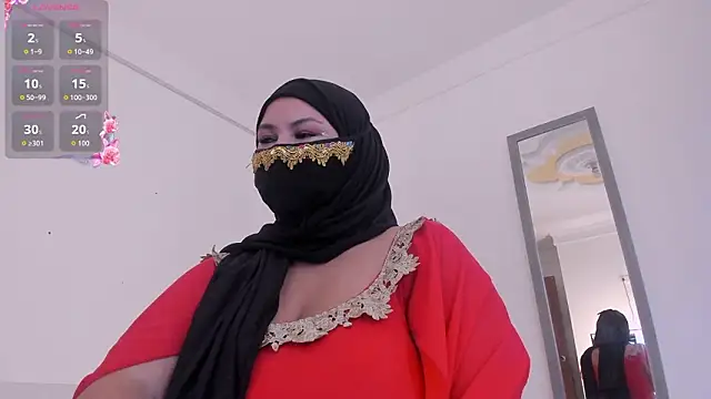 Amina hafsa online show from February 3, 7:19 pm