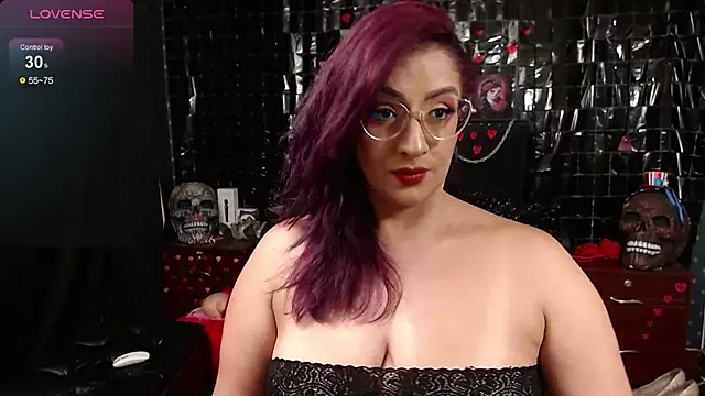 andreafetishx online show from March 6, 8:37 pm