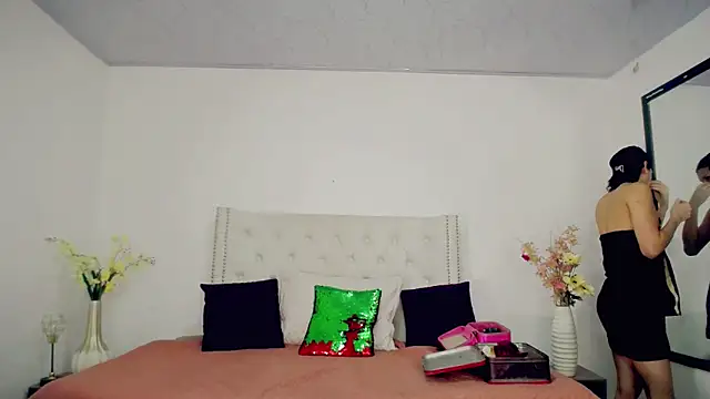 Snapshot of maria_camilacms chatting on February 8, 2:05 pm maria camilacms online show from February 8, 2:05 pm