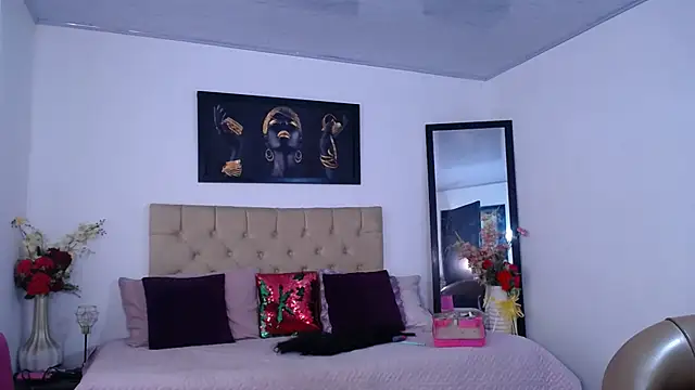 Snapshot of maria_camilacms chatting on September 20, 4:52 pm maria camilacms online show from September 20, 4:52 pm