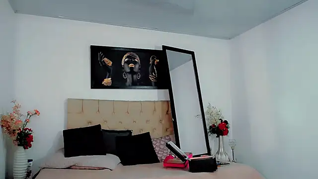 Snapshot of maria_camilacms chatting on October 2, 11:45 pm maria camilacms online show from October 2, 11:45 pm