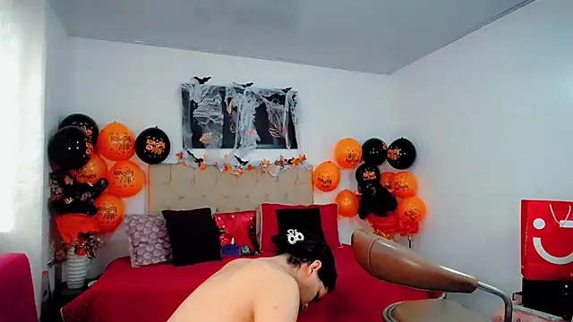 Snapshot of maria_camilacms chatting on October 8, 3:53 pm maria camilacms online show from October 8, 3:53 pm