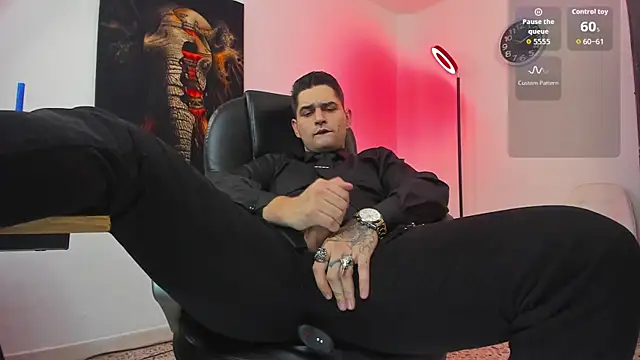 Snapshot of Nicolas_Fellener chatting on October 5, 4:11 am Nicolas Fellener online show from October 5, 4:11 am