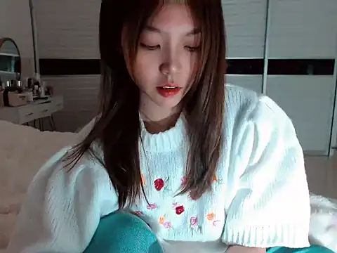 -Lucky Girl online show from December 14, 1:16 pm